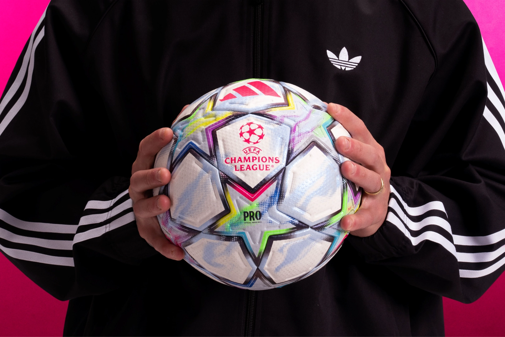 Adidas, 2026/27 UEFA Şampiyonlar Ligi Resmi Maç Toplarını Tanıttı